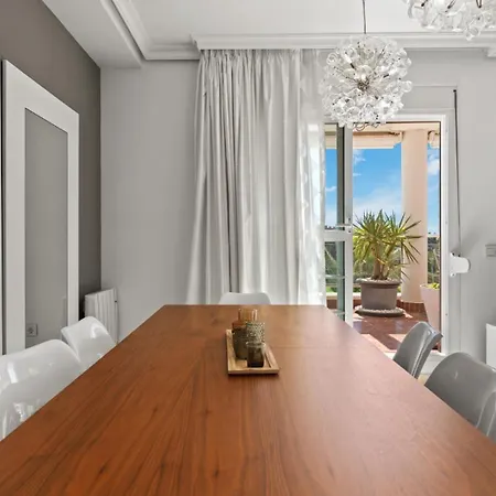4 Penthouse