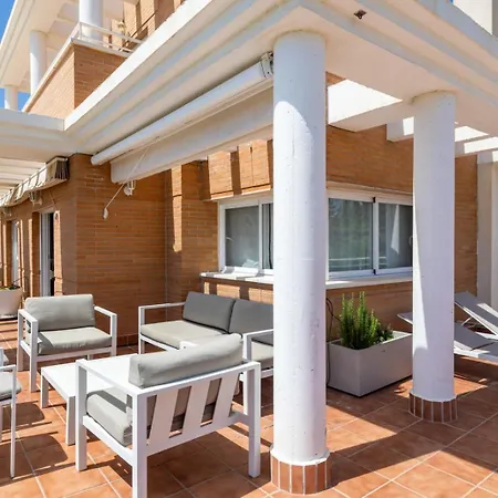 4 Penthouse *